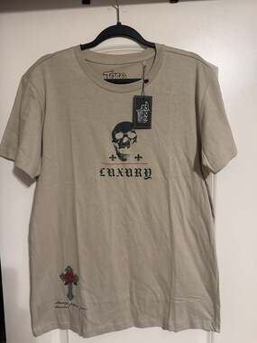 Taco Tuesday Luxury Skull Cross Rose Graphic T-Shirt Beige Men's Size M
